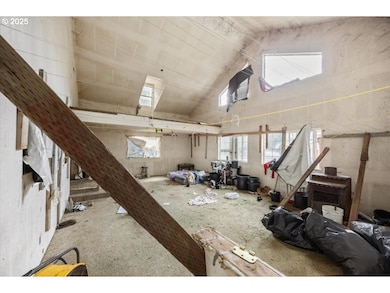 571 Briar Ln, Selma, OR 97538 - photo 4