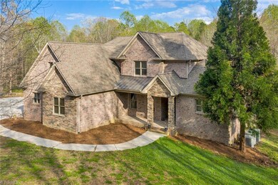 5750 Old Poole Rd, High Point, NC 27263 - photo 5