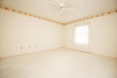 706 bayberry drive -4