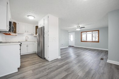 Kitchen 1-1