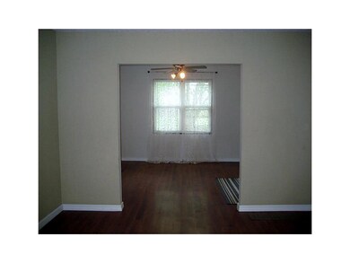 Dining Area. New flooring in Dining area.