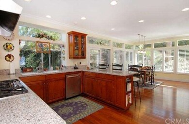 Sunlight fills the spacious family kitchen area!