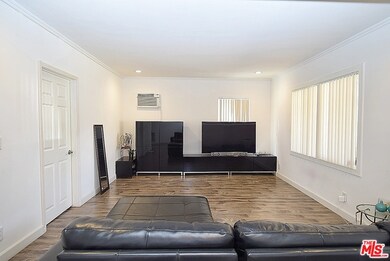 2204 Crenshaw Blvd, Los Angeles, CA 90016 - photo 2