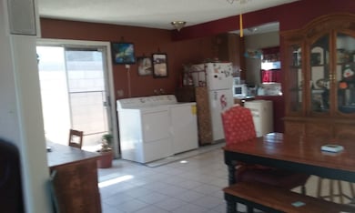 37852 10th St E, Palmdale, CA 93550 - photo 5