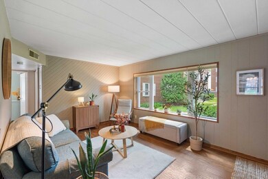 12 Sherman Terrace unit 2, Madison, WI 53704 - photo 5