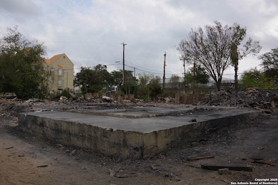 7903 Mocking Bird Ln, San Antonio, TX 78229 - photo 2