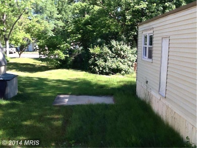 1508 Flanders Ln, Harwood, MD 20776 - photo 5