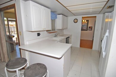 622 E Manhatton Dr, Tempe, AZ 85282 - photo 5