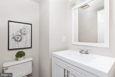 7710 Groveland Heights Ct, Springfield, VA 22153 - photo 7