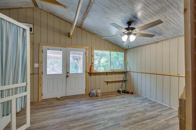 508 E Redbud Dr, Hurst, TX 76053 - photo 5