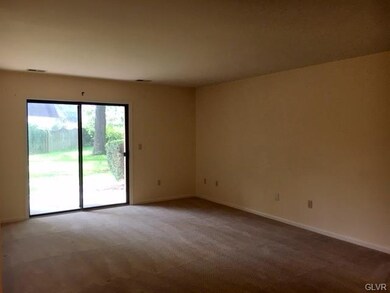 978 Cold Spring Rd unit 4, Allentown, PA 18103 - photo 5