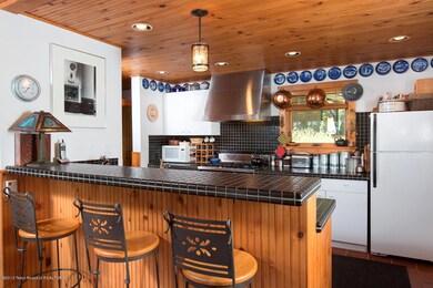Open Kitchen