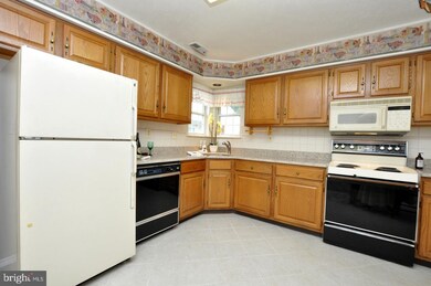 664 Cascade Dr S, Mount Laurel, NJ 08054 - photo 6