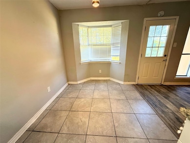 2806 Ashley St, La Marque, TX 77568 - photo 5