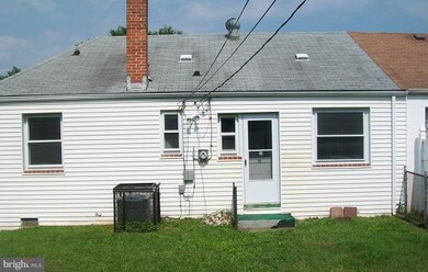 426 Elmwood Rd, Baltimore, MD 21206 - photo 3