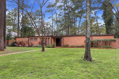 319 Chapel Belle Ln, Houston, TX 77024 - photo 3