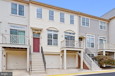 46364 Hobbs Square, Sterling, VA 20165 - photo 2