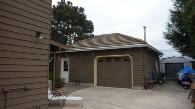 103 Amanda Ct, Central Point, OR 97502 - photo 7