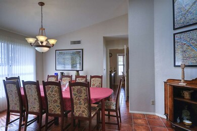 Formal Dining