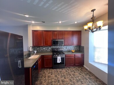 2506 Revere Ct, Crofton, MD 21114 - photo 3