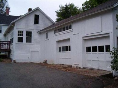 354 S Pleasant St, Amherst, MA 01002 - photo 3
