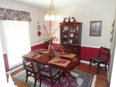 110 Megan Cir, Shelbyville, TN 37160 - photo 2