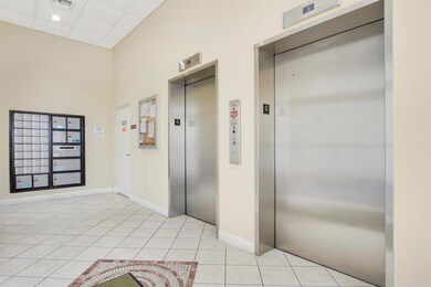 1209 Main St unit 310, Jupiter, FL 33458 - photo 4