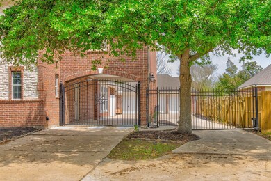 3430 Queensburg Ln, Friendswood, TX 77546 - photo 4