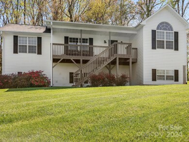 37 N Willow Brook Dr, Asheville, NC 28806 - photo 2