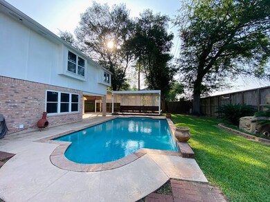 16518 Crossfield Dr, Houston, TX 77095 - photo 2