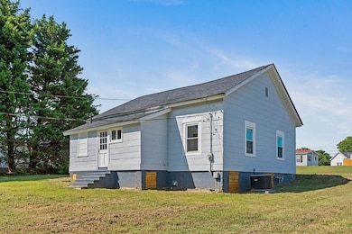 320 Johns St, Union, SC 29379 - photo 3