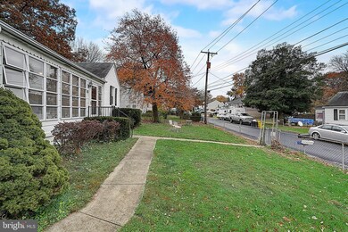 7701 Highpoint Rd, Clearwater Beach, MD 21226 - photo 2