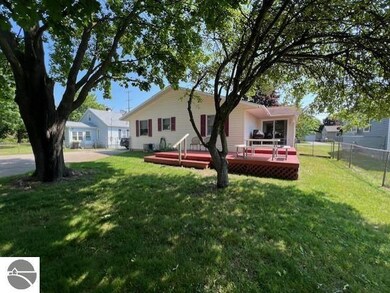 129 Grant St, East Tawas, MI 48730 - photo 6