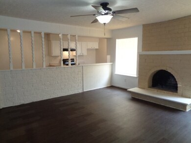 11903 Sagecliff Dr, Houston, TX 77089 - photo 3