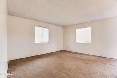 2-web-or-mls-200 Buttercup Bldg V8-1