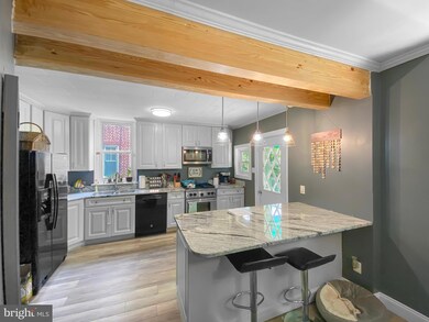 1608 Delaware Ave, Reading, PA 19610 - photo 4