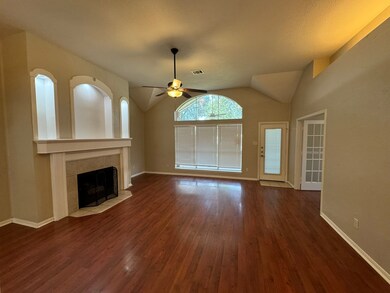 25802 Bearborough Dr, Spring, TX 77386 - photo 3