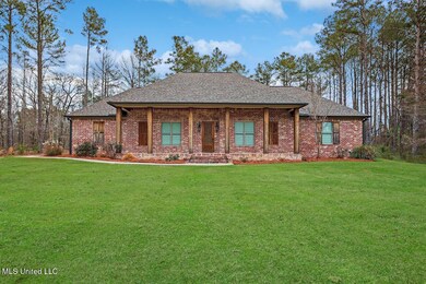 03-170 N Brandon Blvd