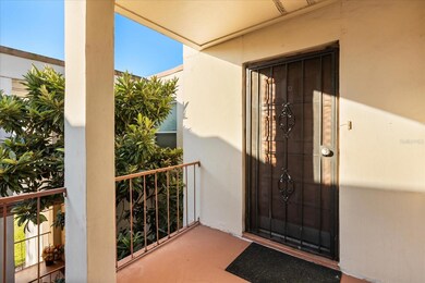 512 Orange Dr unit 32, Altamonte Springs, FL 32701 - photo 3