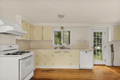 18-92 Cedar St. (18 of 97)
