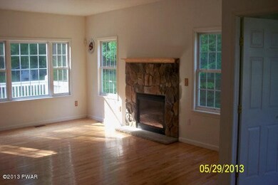 6 Stone Ridge Rd, Dingmans Ferry, PA 18328 - photo 2
