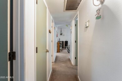 Caldwell St (25)