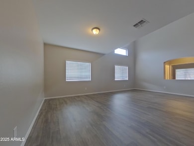 1_pc_kBwASNtdXS_uieLH2sznU_layout_1