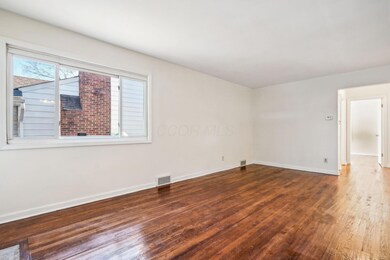 2707 Regina Ave, Columbus, OH 43204 - photo 5