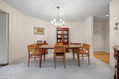Dining Room Off Kitchen