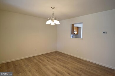 1112 Fredrick Blvd, Reading, PA 19605 - photo 6