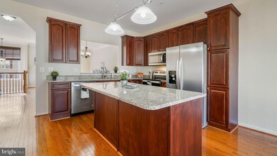 127 Fieldstone Ct, Frederick, MD 21702 - photo 5