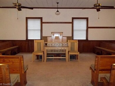 2437 Old Farmer Rd, Asheboro, NC 27205 - photo 6