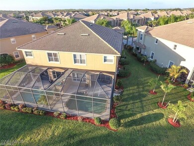Birds eye view of property featuring a residential