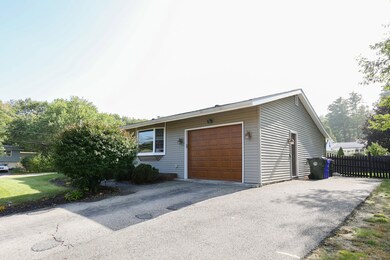 155 Bryant Rd, Manchester, NH 03109 - photo 4